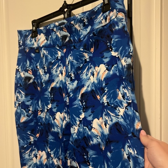 Peck & Peck Vibrant Blue White & Pink Patterned Fabric size 16 Gender reveal - Picture 2 of 7